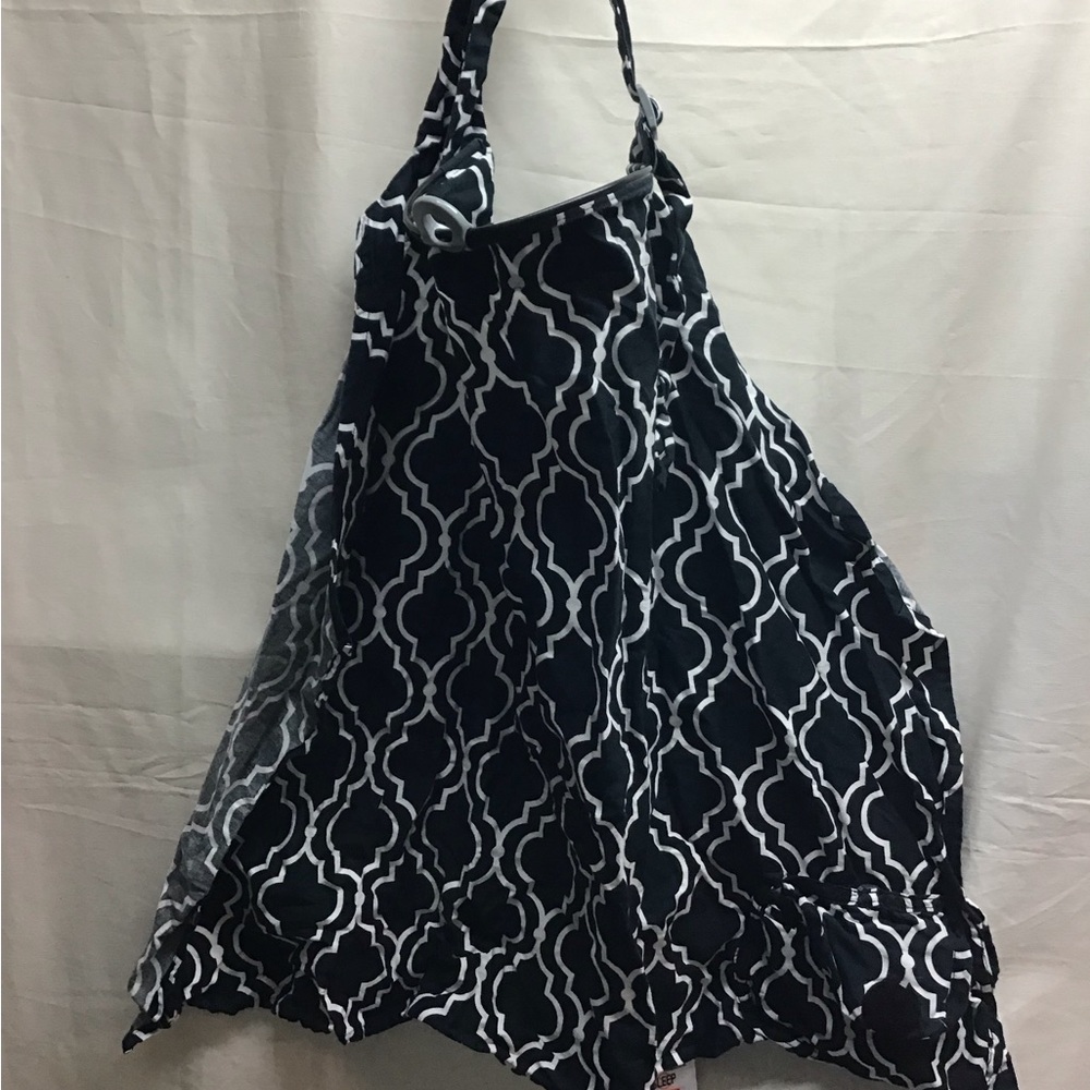 Boppy nursing cover